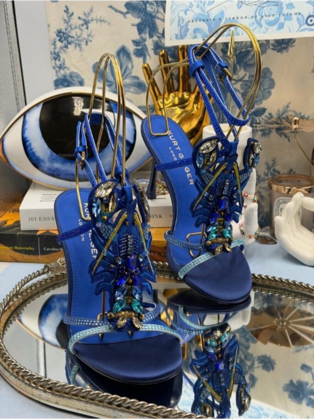 🆕 KURT GEIGER LONDON 🧿 NWOB Lobster Ankle Strap Satin Sandal, Blue - Sz 37 US7 - Picture 6 of 16